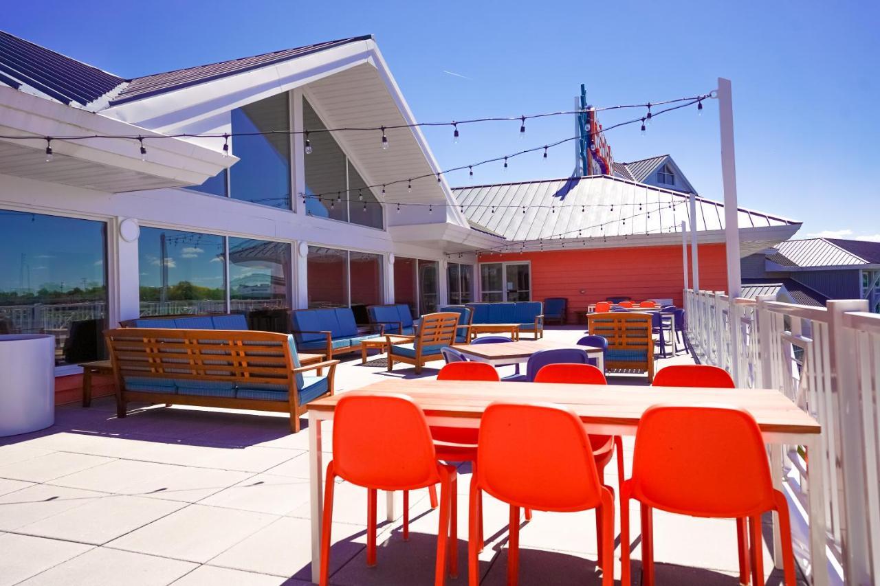 Castaway Bay By Cedar Point 3*